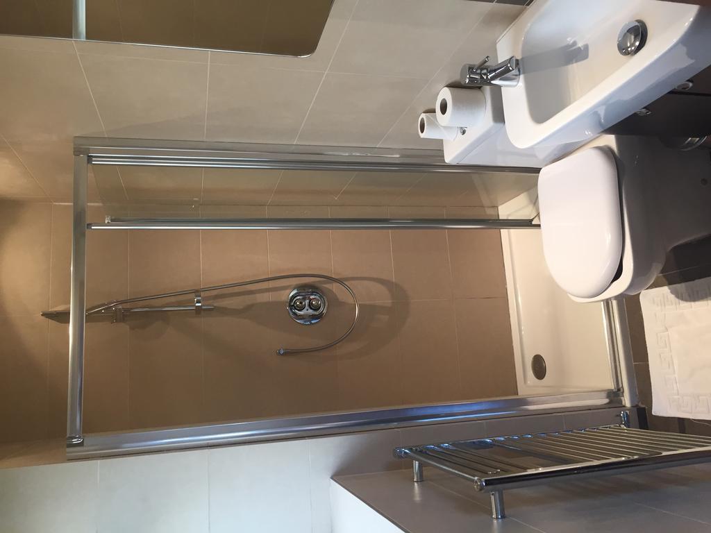 Heatherbank Guest House Barnet Bagian luar foto