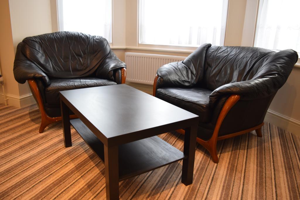 Heatherbank Guest House Barnet Bagian luar foto